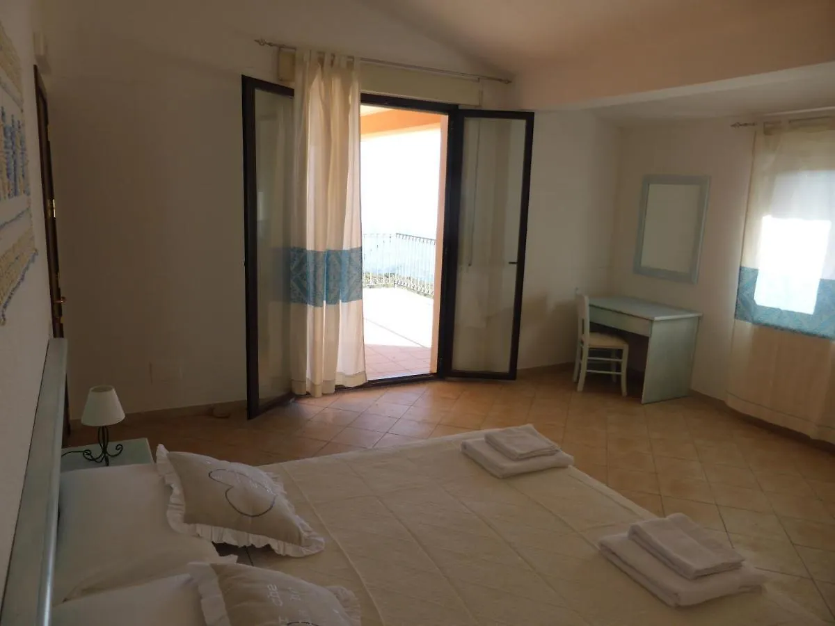 Cortemalis Hostel Ilbono 0*,