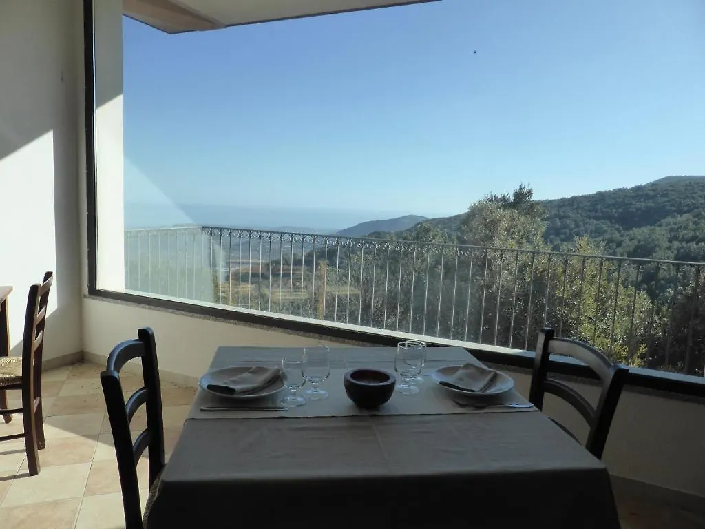 Cortemalis Hostel Ilbono